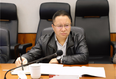 貴州省生態(tài)環(huán)境廳副廳長級專員王家齊一行到貴州環(huán)境能源交易所調研座談