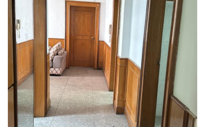 中華北路325號(hào)4棟5層附9號(hào)轉(zhuǎn)讓?zhuān)ǔ钟蟹剑嘿F州省機(jī)關(guān)事務(wù)管理局國(guó)有資產(chǎn)管理服務(wù)中心）